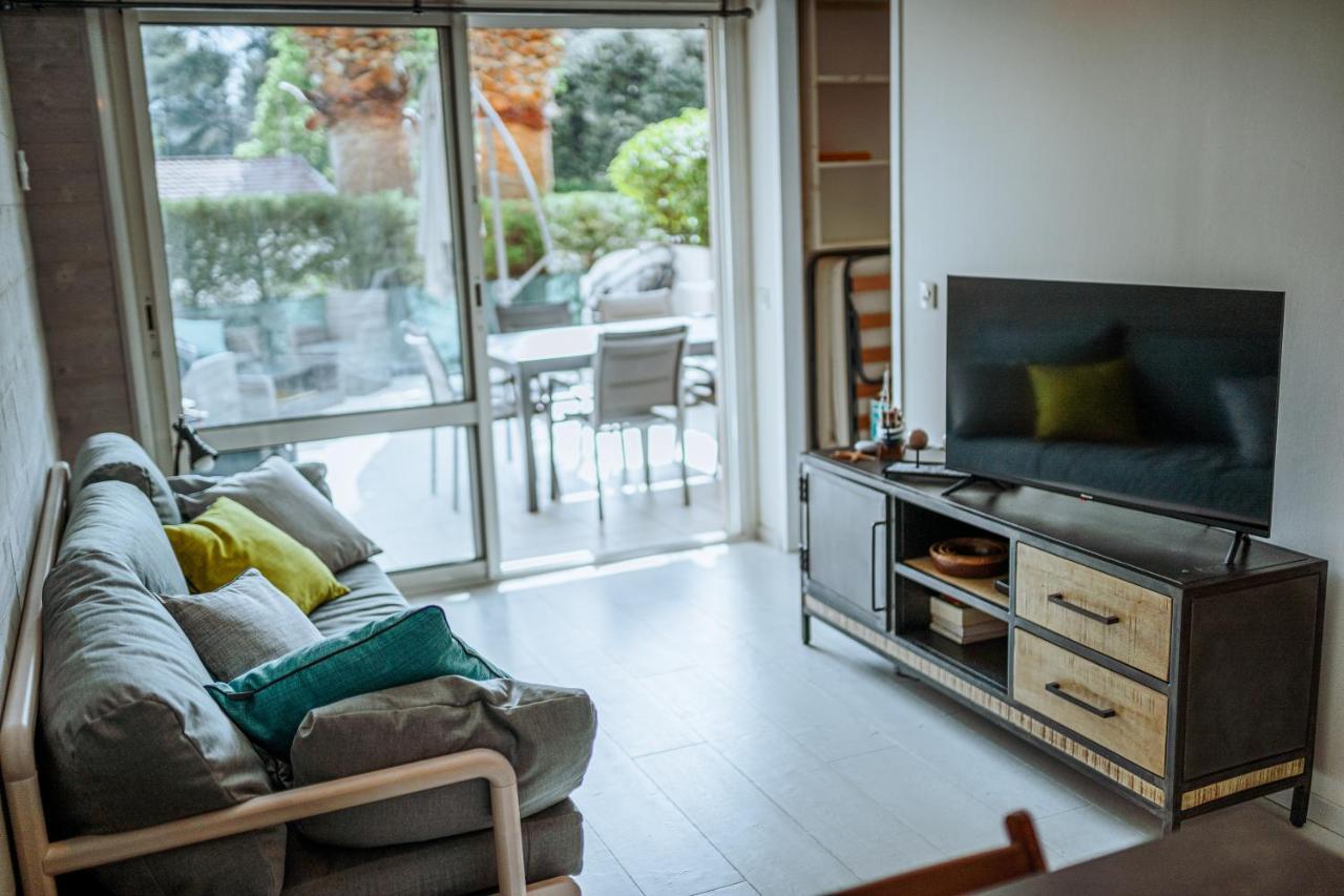 Apartment Martine & Thomas Santa Lucia Saint-Raphael (Var)